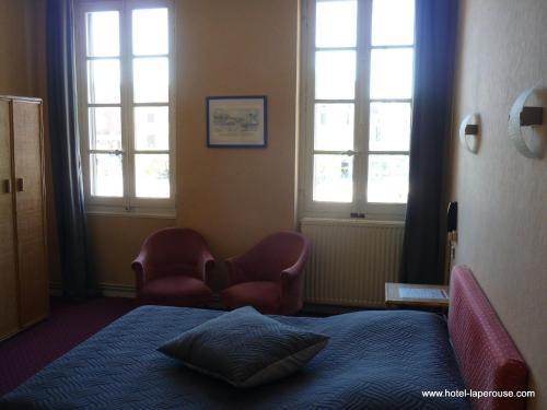 Laperouse Hotel